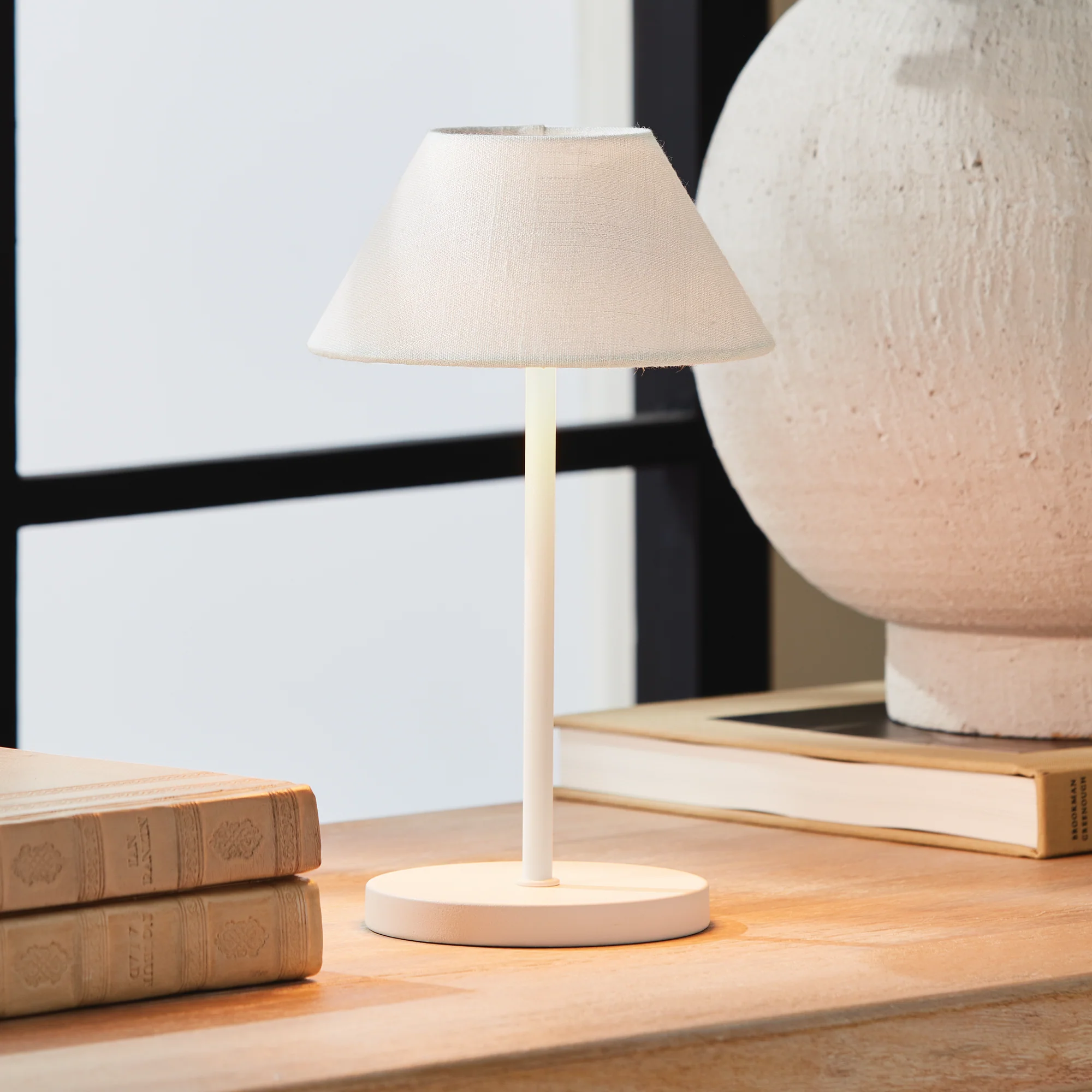 ALLUNA CORDLESS LED LAMP 10" - Image 3